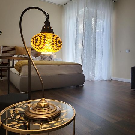 La Dimora Dell'Arte Bed and Breakfast Bari Eksteriør billede
